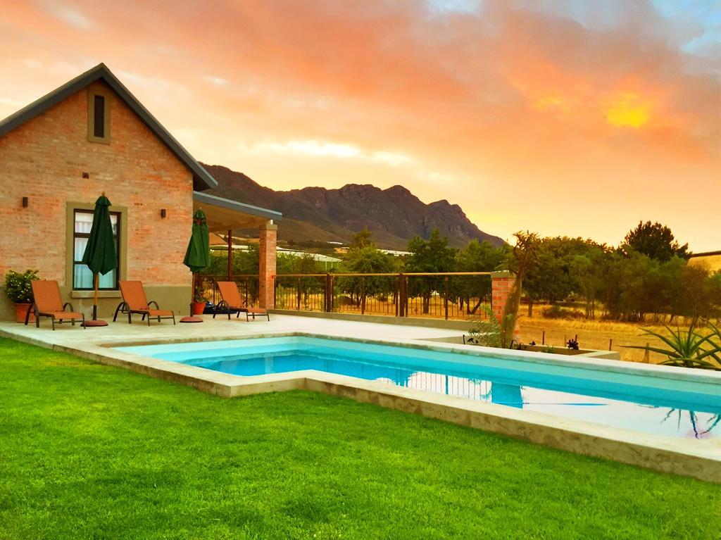 Vineyard Views Country House 리비크 카스틸 외부 사진